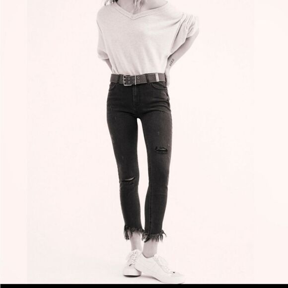 FREE PEOPLE Distressed Gray High Waisted Jeans Size 26 - Picture 1 of 10